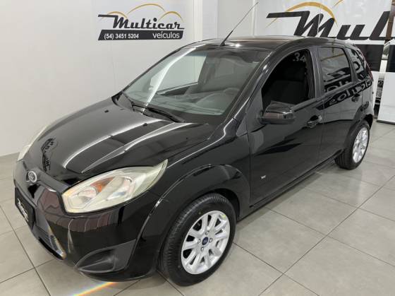 FORD FIESTA 1.0 ROCAM HATCH 8V FLEX 4P MANUAL