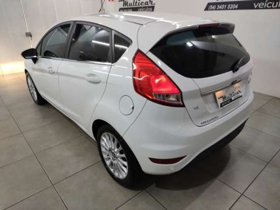 FORD-FIESTA-1.6 TITANIUM HATCH 16V FLEX 4P POWERSHIFT FORD-FIESTA-2015