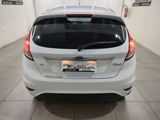 FORD-FIESTA-1.6 TITANIUM HATCH 16V FLEX 4P POWERSHIFT FORD-FIESTA-2015
