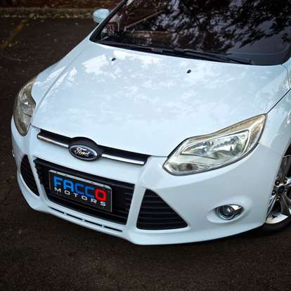 FORD-FOCUS-2014