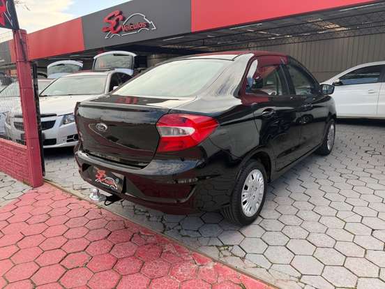 FORD-KA-1.5 TI-VCT FLEX SE SEDAN AUTOMÁTICO FORD-KA-2018