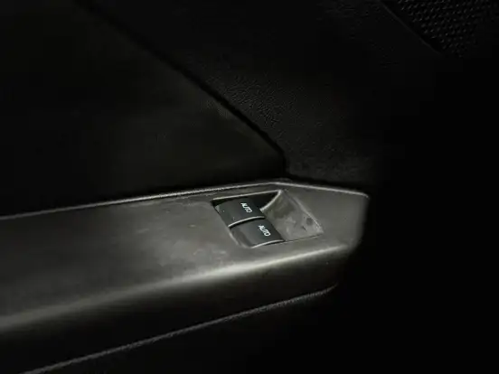 FORD-MUSTANG-3.7 V6 GASOLINA AUTOMÁTICO FORD-MUSTANG-2010