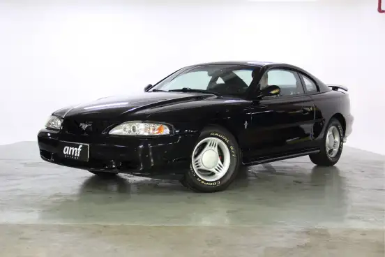 FORD-MUSTANG-1995