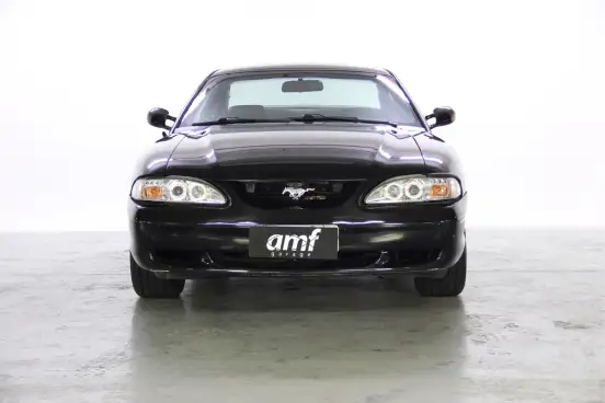 FORD-MUSTANG-1995