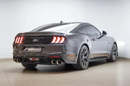 FORD-MUSTANG-2022