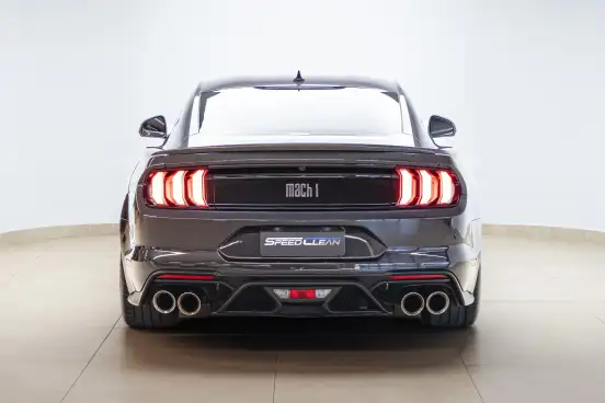 FORD-MUSTANG-2022