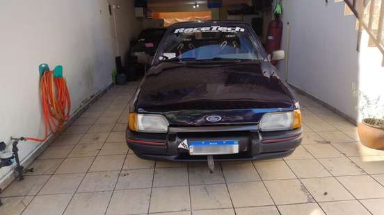 FORD-ESCORT-1992