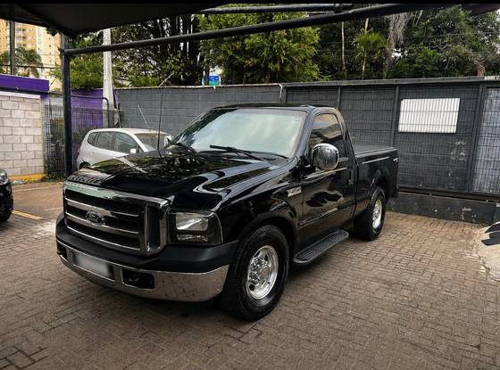FORD F-250 4.2 XLT 4X2 CD TURBO INTERCOOLER DIESEL 4P MANUAL