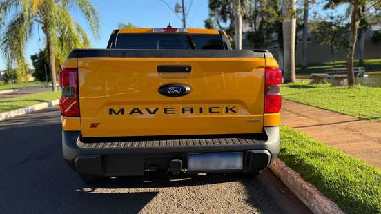FORD-MAVERICK-2023