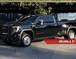 GMC SIERRA 6.6 V8 DURAMAX DIESEL 3500 DENALI ULTIMATE CD 4WD AUTOMÁTICO GMC SIERRA 6.6 V8 DURAMAX DIESEL 3500 DENALI ULTIMATE CD 4WD AUTOMÁTICO