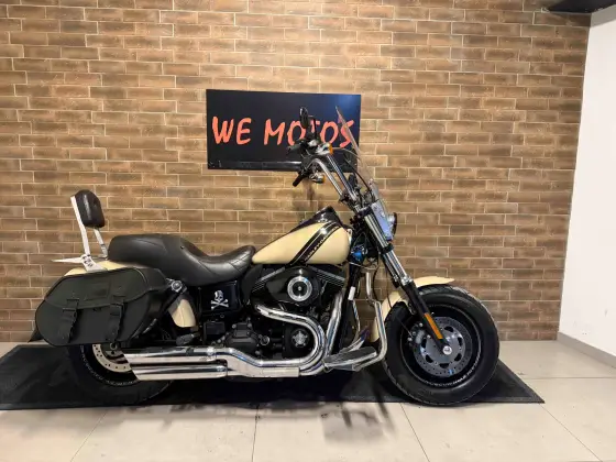 HARLEY-DAVIDSON DYNA FAT BOB 