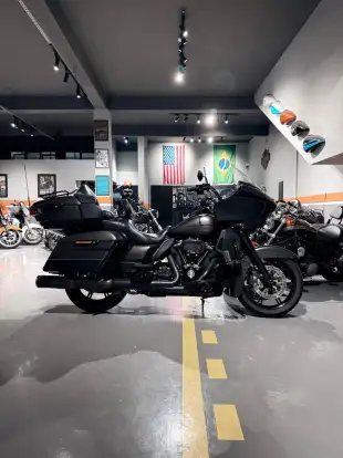 HARLEY-DAVIDSON-ROAD GLIDE LIMITED-2021