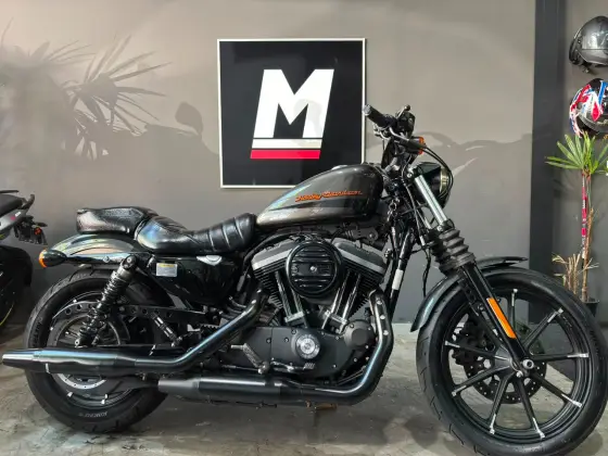 HARLEY-DAVIDSON SPORTSTER IRON 883 HARLEY-DAVIDSON SPORTSTER IRON 883