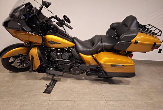 HARLEY-DAVIDSON ROAD GLIDE LIMITED 