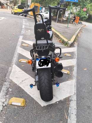 HARLEY-DAVIDSON-SOFTAIL FAT BOB 114-2021