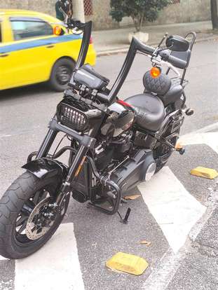 HARLEY-DAVIDSON-SOFTAIL FAT BOB 114-2021