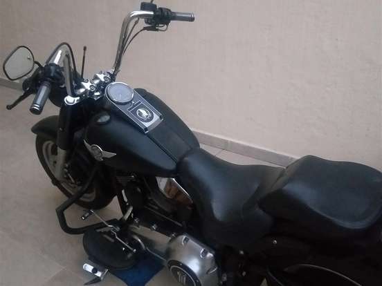 HARLEY-DAVIDSON-SOFTAIL FAT BOY SPECIAL HARLEY-DAVIDSON-SOFTAIL FAT BOY SPECIAL-2010