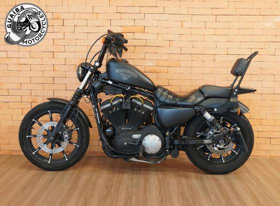 HARLEY-DAVIDSON SPORTSTER XL 883N IRON 
