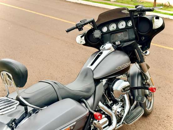 HARLEY-DAVIDSON-STREET GLIDE HARLEY-DAVIDSON-STREET GLIDE-2014