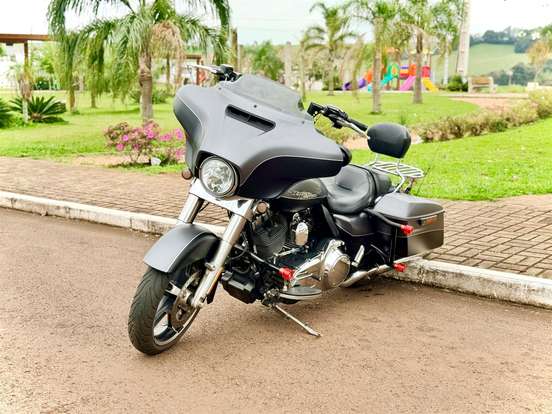 HARLEY-DAVIDSON-STREET GLIDE HARLEY-DAVIDSON-STREET GLIDE-2014