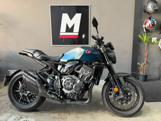 HONDA CB 1000R BLACK EDITION ABS HONDA CB 1000R BLACK EDITION ABS