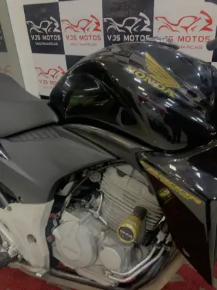 HONDA CB 300R HONDA CB 300R