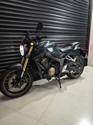 HONDA-CB 650 R ABS-2023