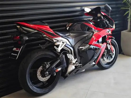 HONDA-CBR 600RR HONDA-CBR 600RR-2010