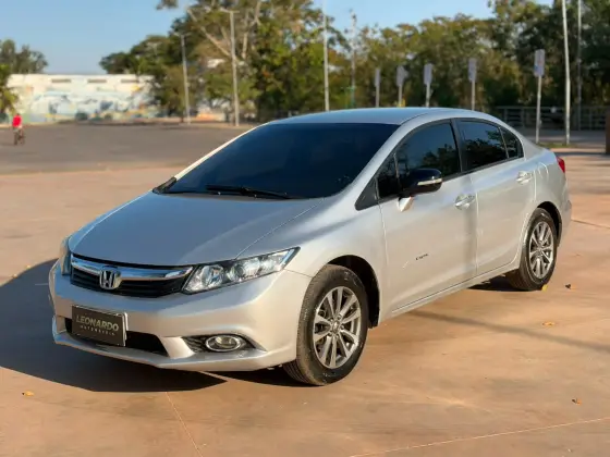 HONDA CIVIC 1.8 LXL SE 16V FLEX 4P AUTOMÁTICO HONDA CIVIC 1.8 LXL SE 16V FLEX 4P AUTOMÁTICO