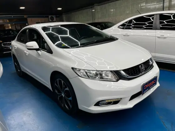 HONDA CIVIC 2.0 LXR 16V FLEX 4P AUTOMÁTICO HONDA CIVIC 2.0 LXR 16V FLEX 4P AUTOMÁTICO