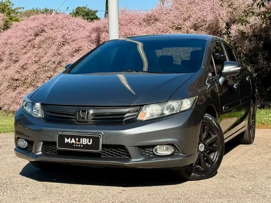HONDA CIVIC 2.0 LXR 16V FLEX 4P AUTOMÁTICO HONDA CIVIC 2.0 LXR 16V FLEX 4P AUTOMÁTICO