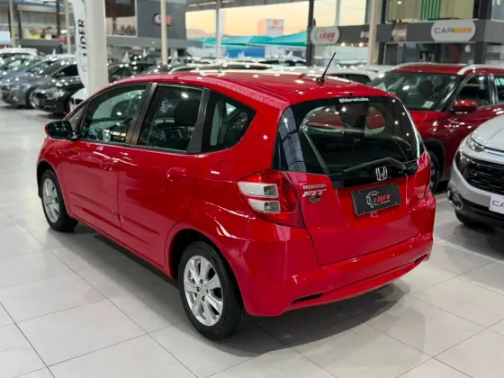 HONDA FIT 1.4 LX 16V FLEX 4P AUTOMÁTICO HONDA FIT 1.4 LX 16V FLEX 4P AUTOMÁTICO