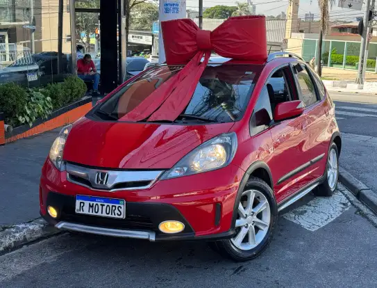 HONDA-FIT-2013