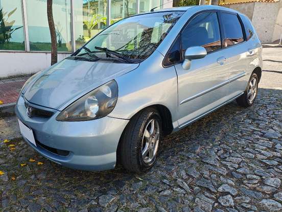 HONDA-FIT-1.5 EX 16V GASOLINA 4P MANUAL HONDA-FIT-2005