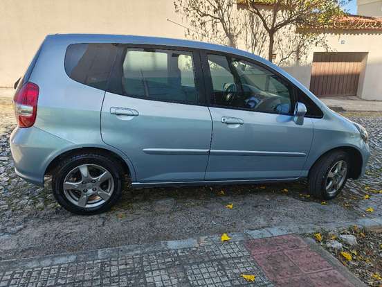 HONDA-FIT-1.5 EX 16V GASOLINA 4P MANUAL HONDA-FIT-2005