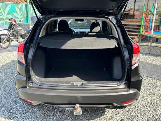 HONDA-HR-V-2016