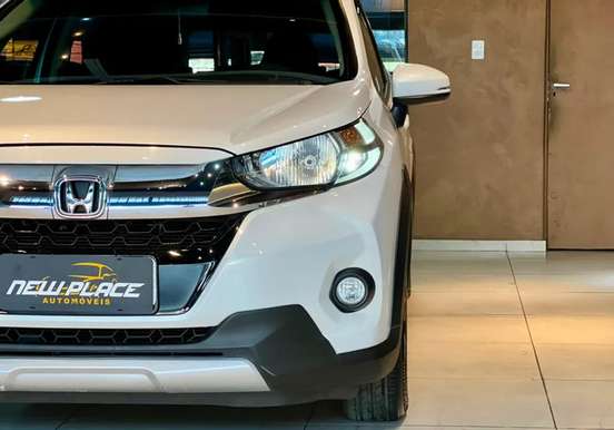 HONDA-WR-V-2017