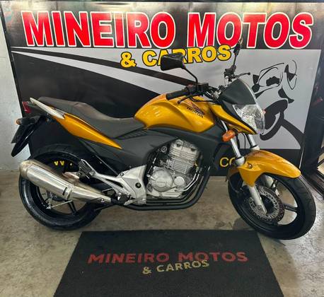 HONDA CB 300R 