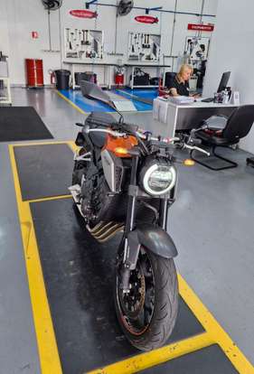 HONDA-CBR 650R ABS-2024