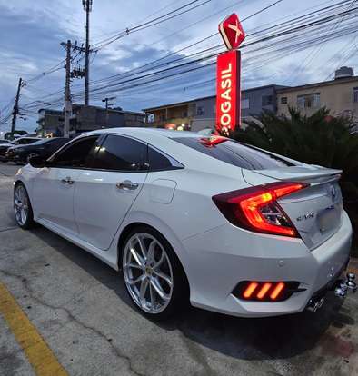 HONDA-CIVIC-2020
