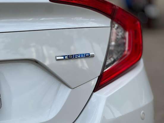 HONDA-CIVIC-1.5 16V TURBO GASOLINA TOURING 4P CVT HONDA-CIVIC-2017