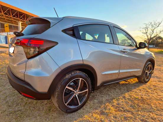 HONDA-HR-V-2019