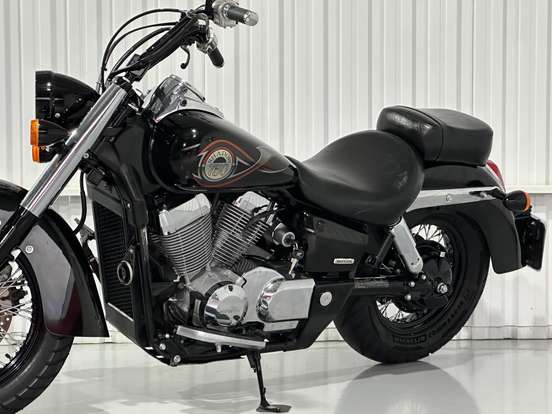 HONDA-SHADOW 750-2008