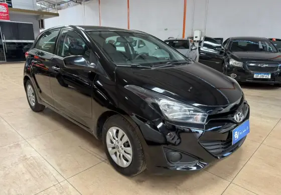 HYUNDAI HB20 1.0 COMFORT STYLE 12V FLEX 4P MANUAL HYUNDAI HB20 1.0 COMFORT STYLE 12V FLEX 4P MANUAL