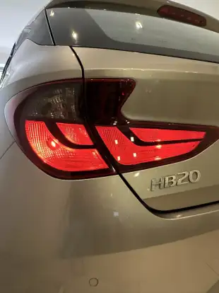 HYUNDAI-HB20-2020