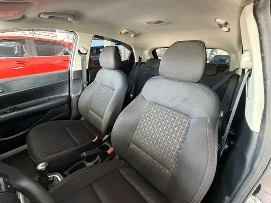 HYUNDAI-HB20-2022