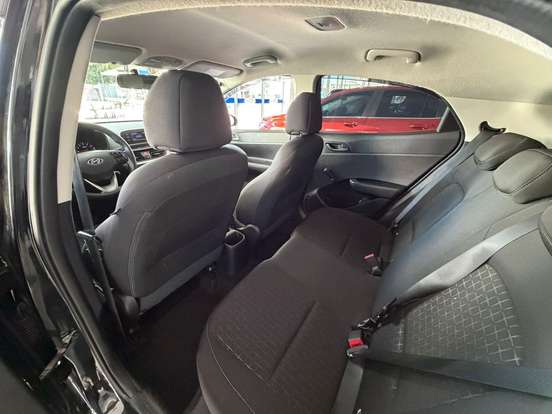 HYUNDAI-HB20-2022