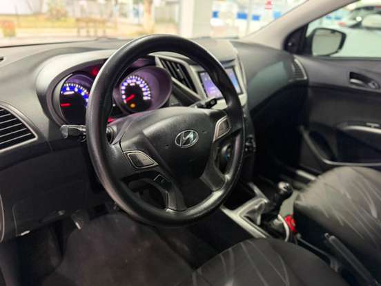 HYUNDAI-HB20-2014