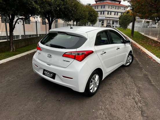 HYUNDAI-HB20-1.6 PREMIUM 16V FLEX 4P MANUAL HYUNDAI-HB20-2014