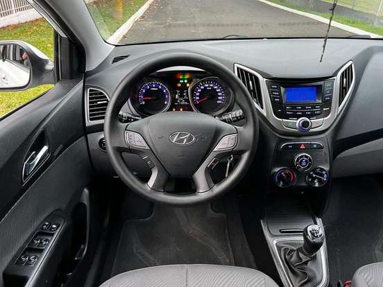 HYUNDAI-HB20-1.6 PREMIUM 16V FLEX 4P MANUAL HYUNDAI-HB20-2014